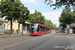 Stadler Tramlink 6/8 n°923 sur la ligne 8 (Bernmobil) à Berne (Bern)