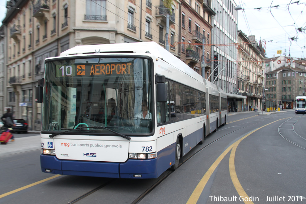 Hess Vossloh-Kiepe lighTram - Trolleybus de Genève