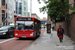 Dennis Dart SLF Plaxton Pointer 2 n°8306 (BX54 DKK) sur la ligne 100 (TfL) à Londres (London)