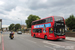 Alexander Dennis E40D Enviro400 MMC n°10070 (YX68 UTN) sur la ligne 261 (TfL) à Londres (London)