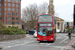 Volvo B7TL Wright Eclipse Gemini n°9055 (BX55 XNJ) sur la ligne 381 (TfL) à Londres (London)