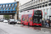 Alexander Dennis E40D Enviro400 MMC Hybrid n°2605 (SN18 KKU) sur la ligne 381 (TfL) à Londres (London)