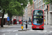 Volvo B5L Hybrid Wright Eclipse Gemini 2 n°VWH1360 (LK62 DHX) sur la ligne 52 (TfL) à Londres (London)