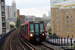 Bombardier DLR B07 Stock n°128 sur le DLR (TfL) à Londres (London)