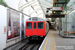 MCCW London Underground D78 Stock n°7048 sur la District Line (TfL) à Londres (London)