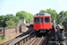 MCCW London Underground D78 Stock n°7098 sur la District Line (TfL) à Londres (London)