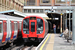 Bombardier London Underground S8 Stock n°21018 sur la Metropolitan Line (TfL) à Londres (London)