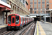 Bombardier London Underground S8 Stock n°21082 sur la Metropolitan Line (TfL) à Londres (London)