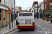 Optare Solo M880 n°50 (YJ54 UXT) sur la ligne 448 (Rosso) à Manchester