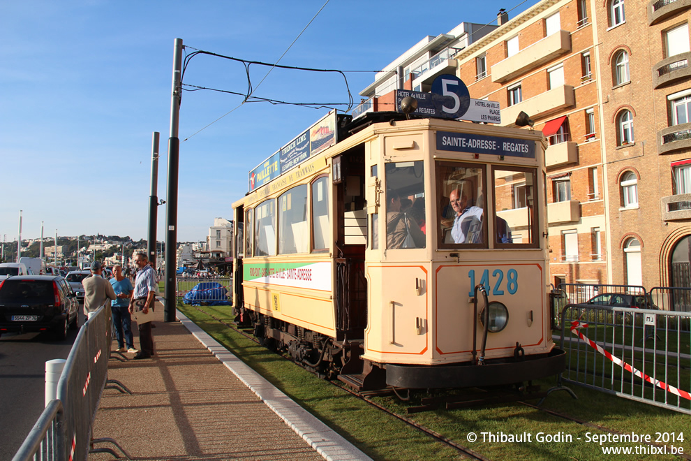 La motrice 1428 au Havre