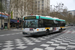 Scania CN230UB EB OmniCity II n°9359 (264 QYQ 75) sur la ligne 83 (RATP) à Place d'Italie (Paris)