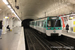 MF 77 n°195 sur la ligne 7 (RATP) à Corentin Cariou (Paris)