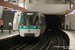 MF 77 n°095 sur la ligne 7 (RATP) à Palais Royal - Musée du Louvre (Paris)