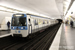 MF 77 n°013G sur la ligne 7 (RATP) à Poissonnière (Paris)