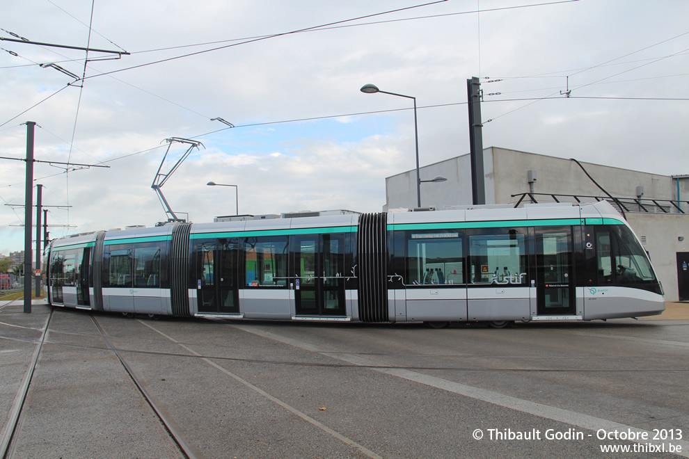 Rame Alstom Citadis 701 - T7 de Paris