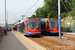 Siemens-Duewag Supertram n°121 et n°118 sur la Blue Line (Sheffield Supertram) à Sheffield