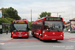 Scania CK270UB 6x2 LB OmniLink II n°7566 (CGN 763) et Scania L94UB 6x2 LB Vest V25LE n°6174 (TSX 532) sur la navette de remplacement du tram 21 (SL) à Stockholm