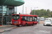 Alexander Dennis E20D Enviro200 Dart n°28 (KX58 GTF) sur la ligne 242 (West Midlands Bus) à Stourbridge