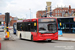 Alexander Dennis E20D Enviro200 Classic n°811 (BX62 SNF) sur la ligne 40 (West Midlands Bus) à West Bromwich