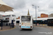 Volvo B6LE Wright Crusader n°566 (P566 MDA) sur la ligne 45 (West Midlands Bus) à West Bromwich