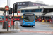 VDL SB200 Wright Pulsar 2 n°32133 (YJ12 CHH) sur la ligne 4H (West Midlands Bus) à West Bromwich