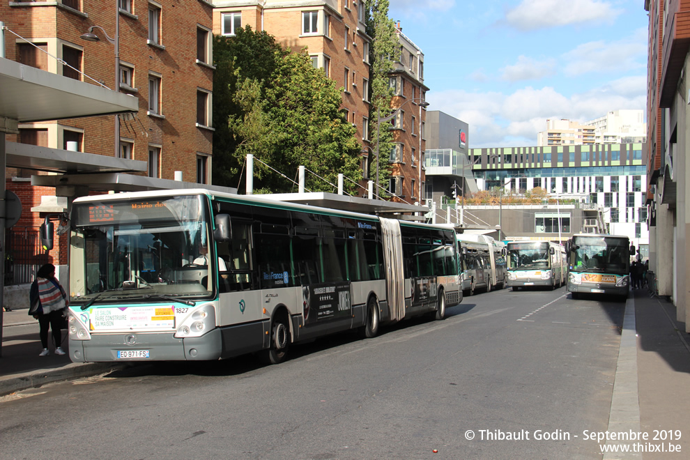 Bus 1827 (EQ-971-FS) sur la ligne 105 (RATP) à Porte des Lilas (Paris)