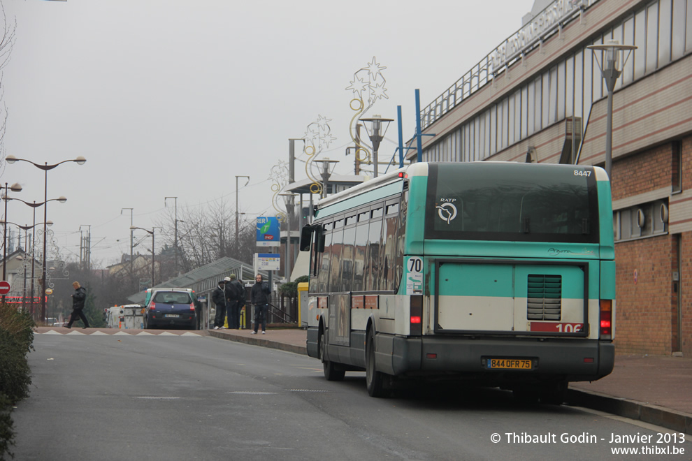 Bus 8447 (844 QFR 75) sur la ligne 106 (RATP) à Villiers-sur-Marne