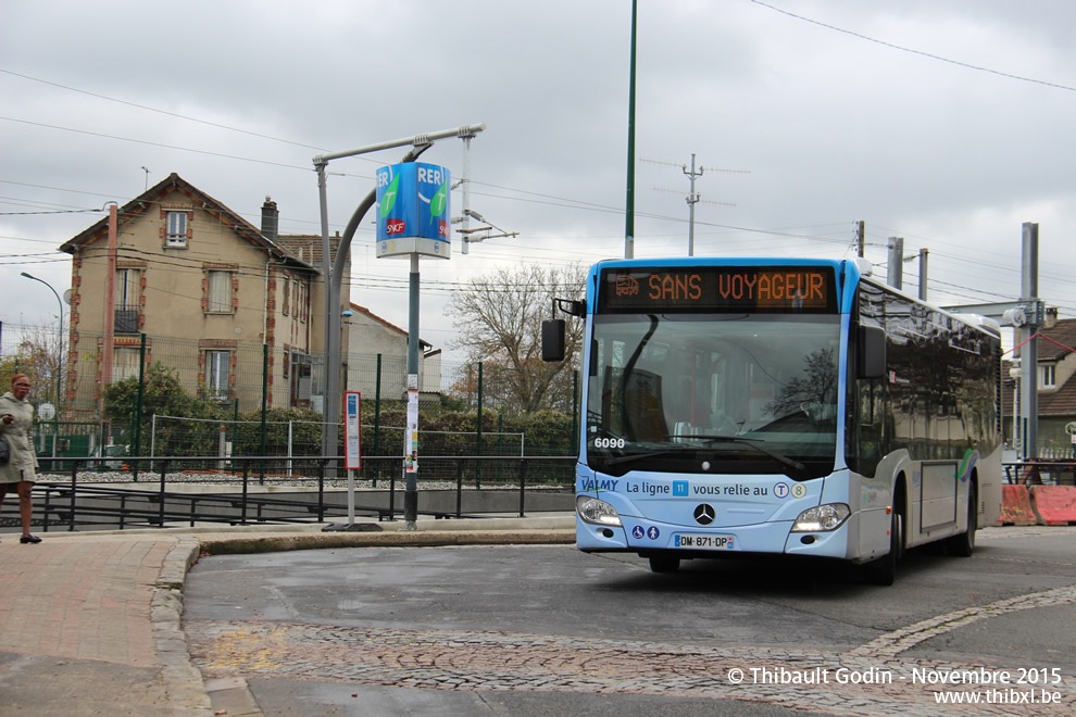 Bus 6090 (DM-871-DP) sur la ligne 11 (Valmy) à Épinay-sur-Seine
