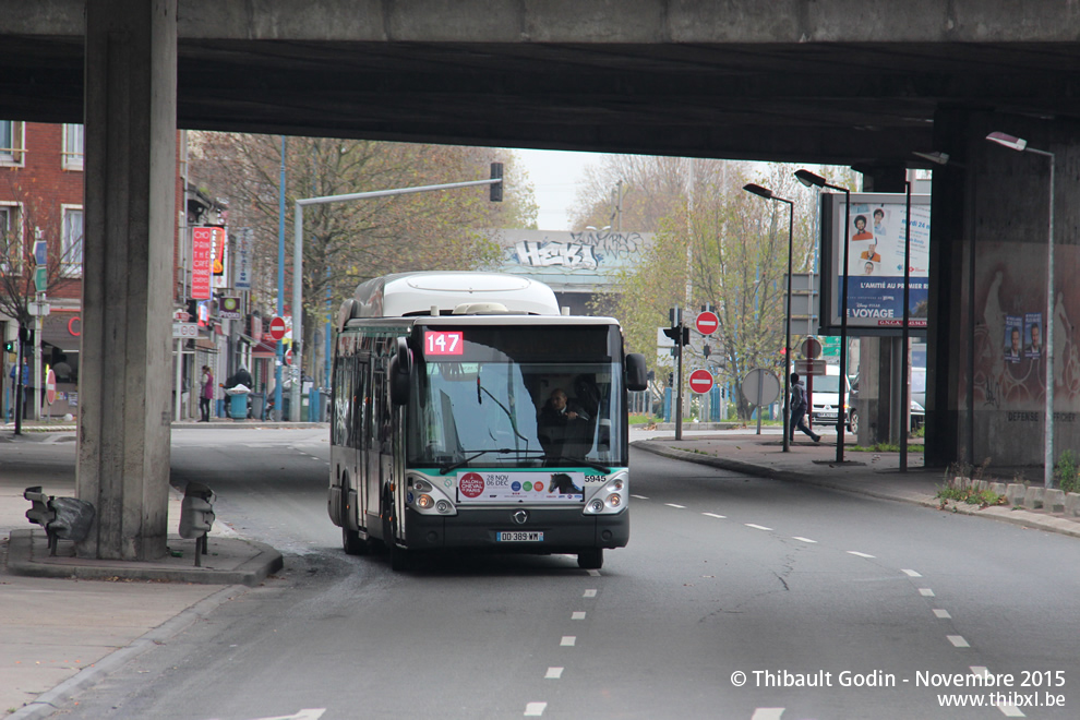 Bus 5945 (DD-389-WM) sur la ligne 147 (RATP) à Bondy