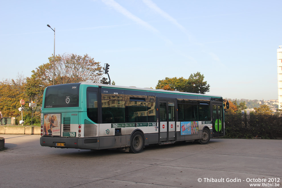 Bus 3154 (981 QXJ 75) sur la ligne 160 (RATP) à Boulogne-Billancourt