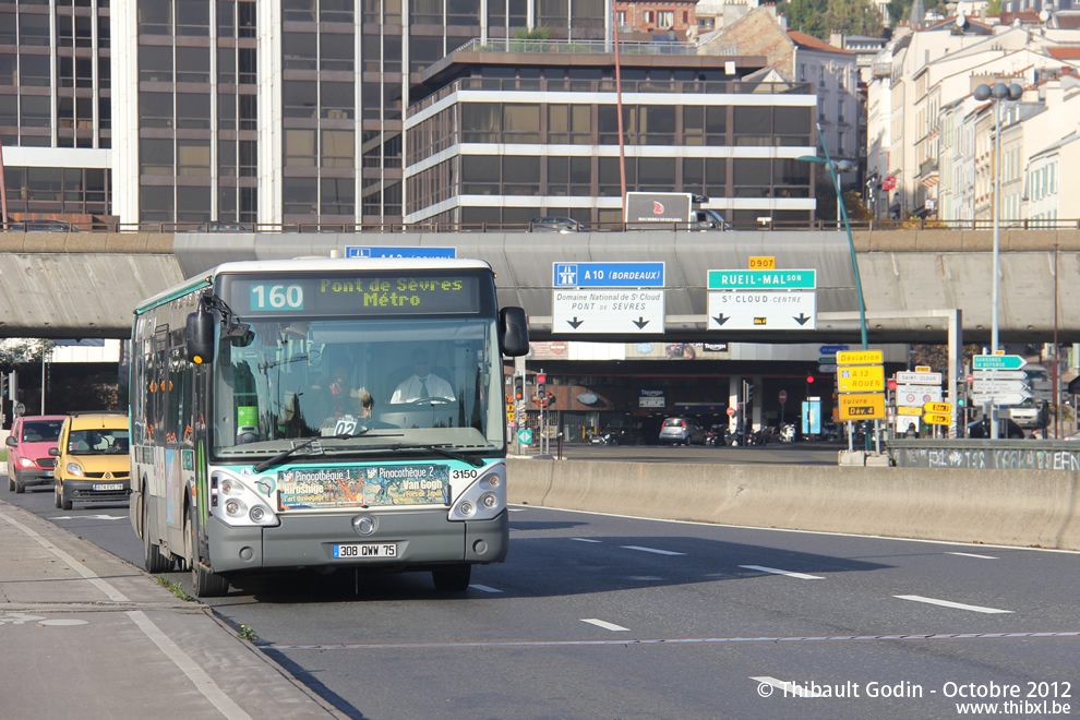 Bus 3150 (308 QWW 75) sur la ligne 160 (RATP) à Saint-Cloud