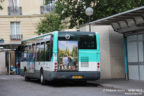 Bus 3210 (460 QZH 75) sur la ligne 164 (RATP) à Porte de Champerret (Paris)