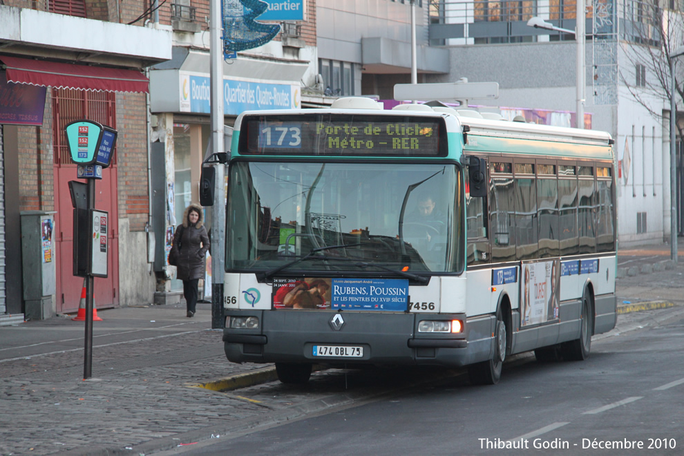 Bus 7456 (474 QBL 75) sur la ligne 173 (RATP) à La Courneuve