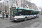 Bus 7444 (533 QBG 75) sur la ligne 173 (RATP) à Porte de Clichy (Paris)