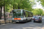 Bus 3229 (898 RDT 75) sur la ligne 174 (RATP) à Neuilly-sur-Seine