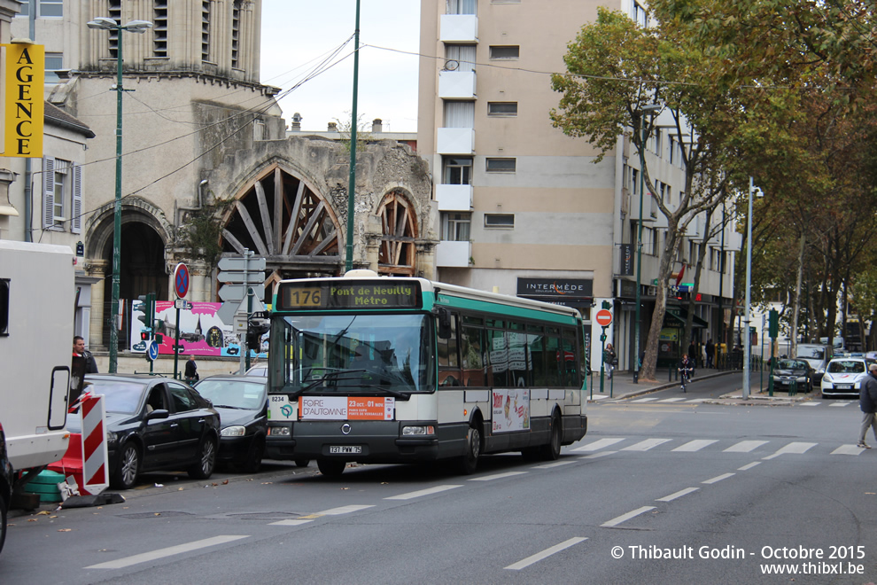 Bus 8234 (737 PWW 75) sur la ligne 176 (RATP) à Colombes