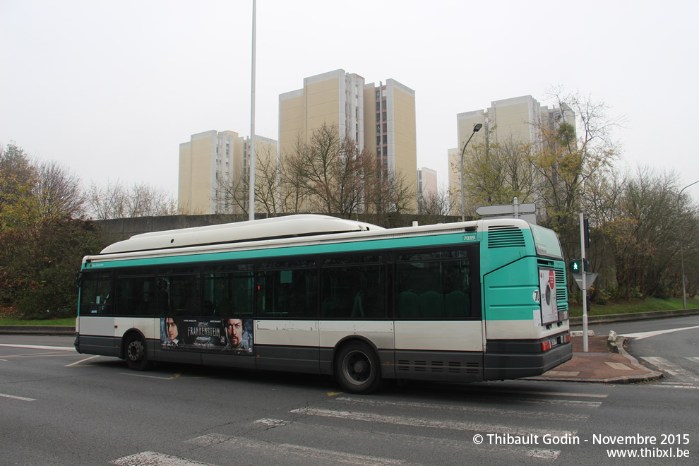 Bus 7039 (CK-581-PY) sur la ligne 181 (RATP) à Créteil