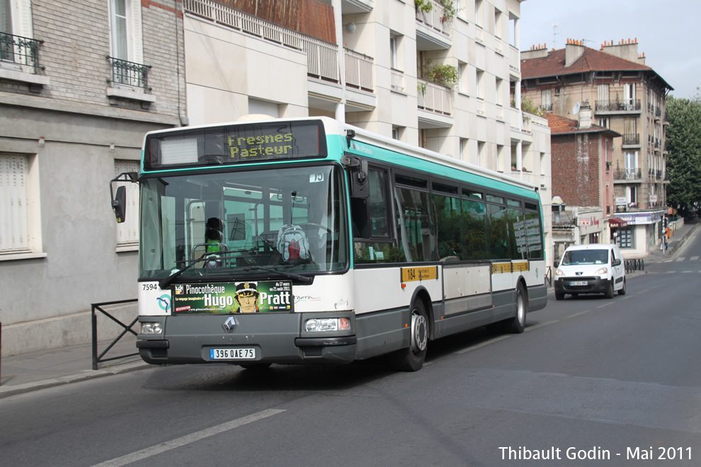 Bus 7594 (396 QAE 75) sur la ligne 184 (RATP) à Gentilly