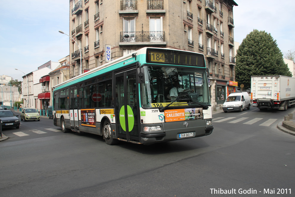 Bus 7599 (568 QAD 75) sur la ligne 184 (RATP) à Gentilly