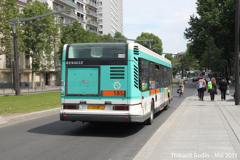 Bus 1119 sur la ligne 185 (RATP) à Porte d'Italie (Paris)