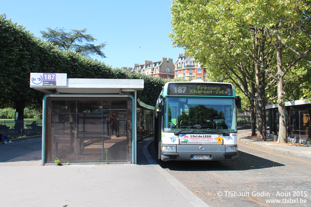 Bus 1805 (469 PQJ 75) sur la ligne 187 (RATP) à Porte d'Orléans (Paris)