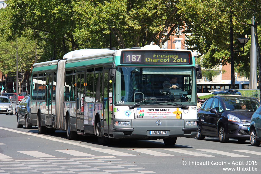 Bus 1805 (469 PQJ 75) sur la ligne 187 (RATP) à Porte d'Orléans (Paris)