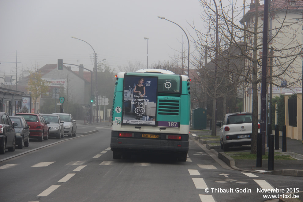 Bus 1796 (508 PPS 75) sur la ligne 187 (RATP) à L'Haÿ-les-Roses