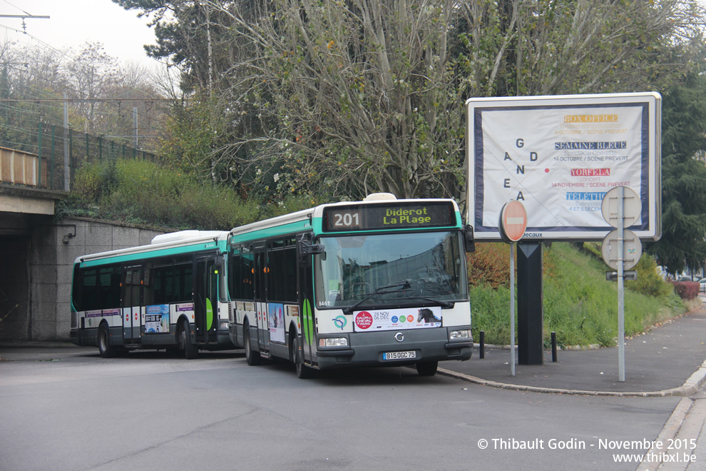 Bus 8461 (915 QGC 75) sur la ligne 201 (RATP) à Joinville-le-Pont