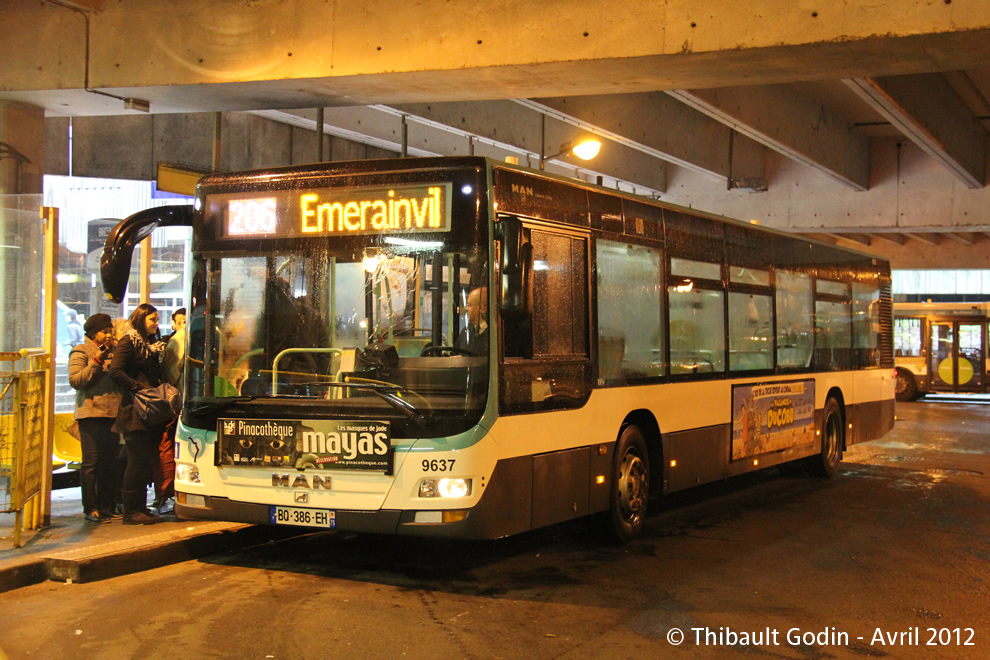 Bus 9637 (BQ-386-EH) sur la ligne 206 (RATP) à Noisy-le-Grand