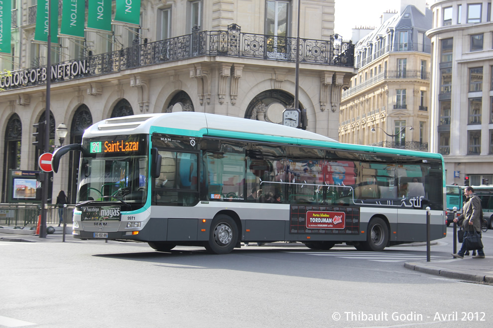Bus 9971 (BS-102-AN) sur la ligne 21 (RATP) - Havre - Caumartin (Paris)