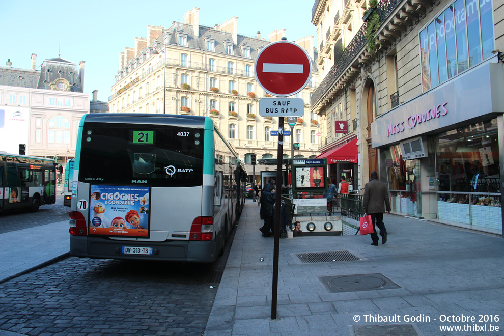 Bus 4037 (DW-313-TS) sur la ligne 21 (RATP) à Gare Saint-Lazare (Paris)