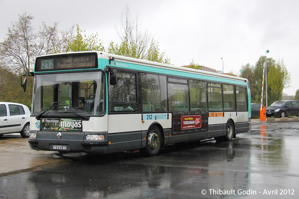 Bus 2448 sur la ligne 212 (RATP) à Champs-sur-Marne