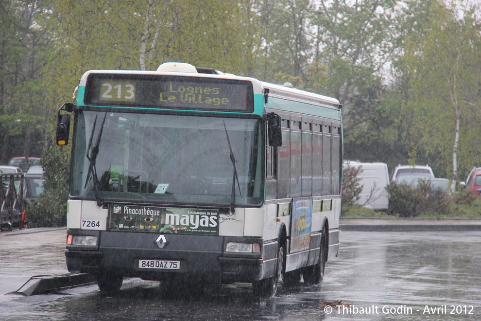 Bus 7264 (848 QAZ 75) sur la ligne 213 (RATP) à Champs-sur-Marne