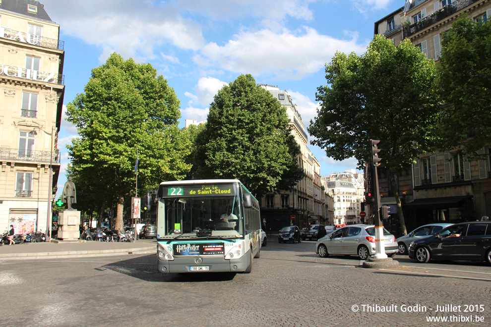 Bus 3014 (788 QWL 75) sur la ligne 22 (RATP) à Haussmann (Paris)